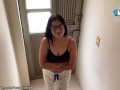 Teen 18 Vecina Acepta Entrar Al Apartamento De Un Hombre Casado !