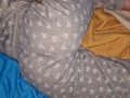 Mi padrastro  con una buena cogida antes de ir a la escuela cuando mi mama esta trabajo