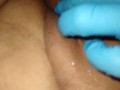 Versauter Stierschwester wird die Pisse aus geschwollener Fotze gefickt und vollgespritzt