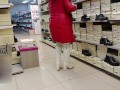 Shoe store flash, December 2024