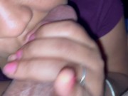 I suck my man’s dick and he comes in my face. Facial. Suscribe like and comment please