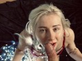The Snow Maiden with a hard blowjob. New Year's gift in the form of cum in the mouth