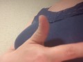 （個人撮影）服の上から乳首をクリクリ