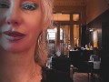 Déjeuner à Dinant ☀️🥂  Une belle femme blonde, un restaurant en bord de Meuse. Un regard, un sourir