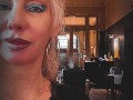 Déjeuner à Dinant ☀️🥂  Une belle femme blonde, un restaurant en bord de Meuse. Un regard, un sourir
