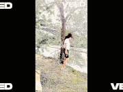 OUTSIDE SOLO FEMALE PUBLIC NUDE PARK REACTIONS