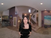 Let Alexa Chains Unleash Her Inner Seductress On You Tonight