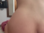 Mis papás salen de la casa