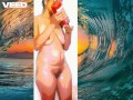 BEAUTIFUL HAWAII FEMALE SHOWERS IN WATER