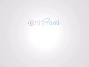 Small girl wants to cum so she fucks the washing machine