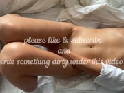 💋 Naughty Babe's Solo Play in Bed, Watching Porn and Moaning Loudly