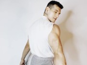 Real muscle session of a natural Colombian bodybuilder