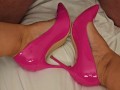 He is cumming all over my sexy hot pink heels