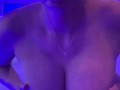 Preggo Lola Sky quick masturbation with happy end squirt at the tanning salon
