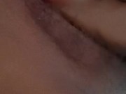 Je me fais plaisir avec mon Gode