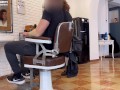 SBORRATA IN GOLA DAL BARBIERE, sono saltata sopra il suo cazzo