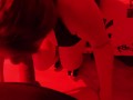 Pareja amateur enloquecida: mamada hardcore y sexo sucio con luces rojas (Hot Redlight Passion