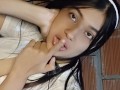 💦I Borrow My Neighbor's Bathroom and End Up Masturbating Really Hard💦