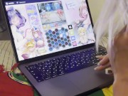 Mika любит играть в nutaku, а я люблю трахать ее сладкие дырочки! Так и живём!