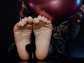 Latina GOGO Nina Fatal feet balloon ASMR