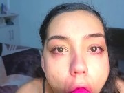 Universitaria caliente se atragante con el dildo, no para de pedir leche en su cara