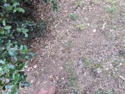 CAZZO GUARDI! Scopata da un GUARDONE SCONOSCIUTO lungo la FERROVIA