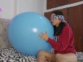 Blindfolded, he sets up his big balloon and inflates it (full video on C4S / MV / OF / Membersite)