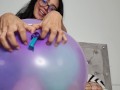 Marianna fills a 16-inch balloon with various balloons (full video on C4S / MV / OF / Membersite)