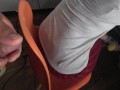 No porfavor hermanastro estoy haciendo la tarea ya basta de estarte masturbando es muy inapropiado
