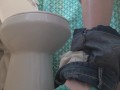 Pee Close-Up With Kendra Lynn