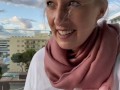 Auf Mallorca public auf dem Hotelbalkon zum Orgasmus gefingert!