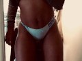 Sexy milf phat juicy ass cheeks bouncing 