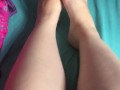 @tici_feet tici feet tici_feet scrunching my feet in my bed
