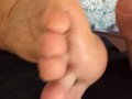 Annette wants cum on her high arched veiny feet