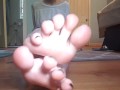 OGfeet Sativa Skies Wrinkly soles and toe spreads uplose 14m