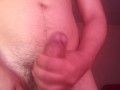 Orgasmo duro de hombre joven
