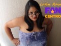 Ella traga semen para promocionar su perfil de fancentro