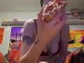 Sharkky Eating 