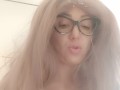 di schizzarmi in faccia, voglio fartelo diventare durissimo