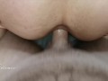 Le bon cul d'une blonde prend un creampie