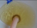 Schamhaare stutzen mit Pisse