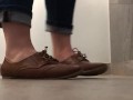 Standing shoeplay in flats