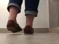 Standing shoeplay in flats