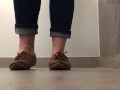 Standing shoeplay in flats
