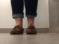 Standing shoeplay in flats