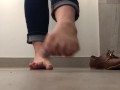 Standing shoeplay in flats