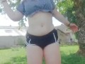 [mini vidéo) Danse du ventre par une bbw sur une musique pagan