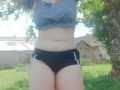 [mini vidéo) Danse du ventre par une bbw sur une musique pagan