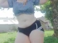 [mini vidéo) Danse du ventre par une bbw sur une musique pagan