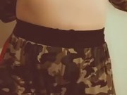 thick white girl twerking 